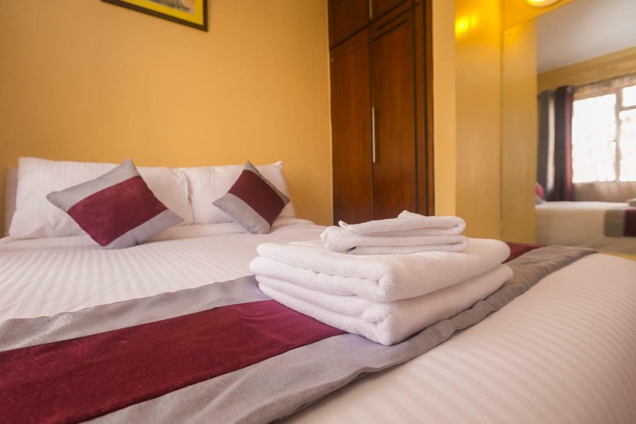 Plus254 Hotel Nairobi Exteriör bild