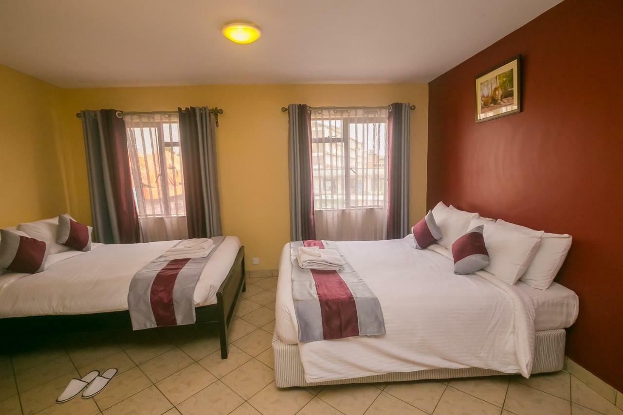 Plus254 Hotel Nairobi Exteriör bild
