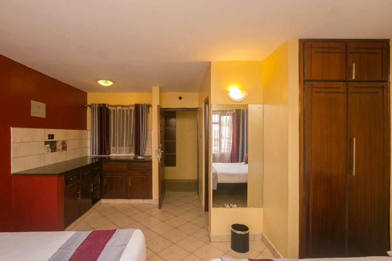 Plus254 Hotel Nairobi Exteriör bild